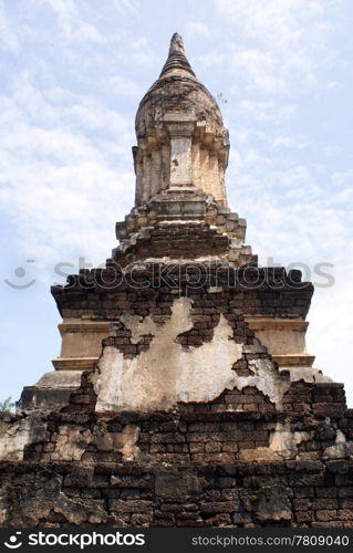 Top of stupa in wat Chedi Chet Thaew, Si Satchanalai, Thailand