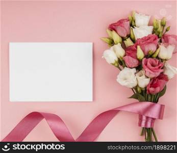 top view beautiful roses bouquet with empty card. Resolution and high quality beautiful photo. top view beautiful roses bouquet with empty card. High quality beautiful photo concept