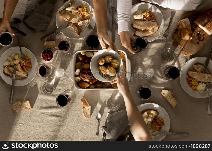 top view delicious thanksgiving meal. Resolution and high quality beautiful photo. top view delicious thanksgiving meal. High quality beautiful photo concept
