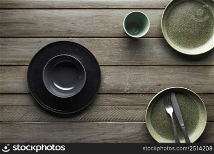top view dishware with cutlery