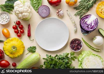 top view organic vegetables arrangement. Resolution and high quality beautiful photo. top view organic vegetables arrangement. High quality and resolution beautiful photo concept