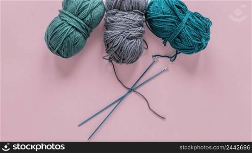 top view wool knitting needles 4