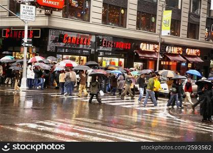 Tourists crossing the road, New York City, New York State, USA