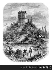 Tower of Buffon, Montbard, vintage engraved illustration. Magasin Pittoresque 1861.
