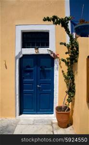 traditional greek house entrance in santorini island