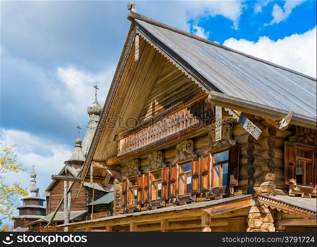 traditional Russian houses of the Middle Ages