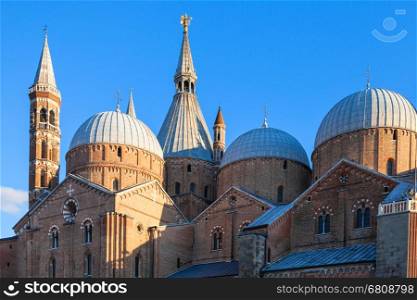 travel to Italy - Pontifical Basilica of Saint Anthony of Padua (Basilica di sant'antonio di padova) in Padua city