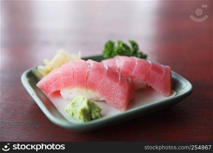 Tuna sushi