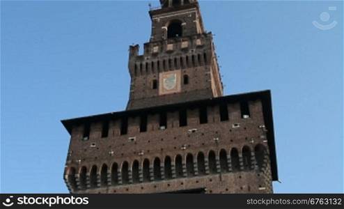 Turm des Filarete am Schloss in Mailand