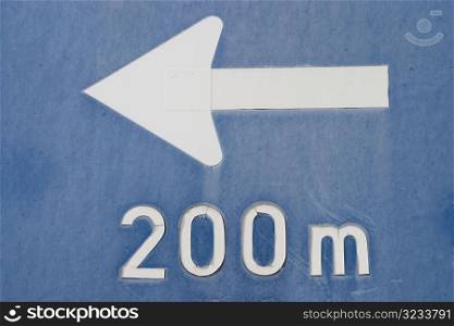 Two hundred meters sign