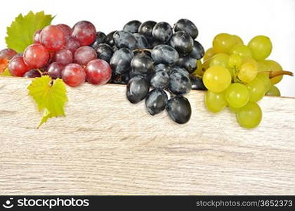 types of grapes on wood