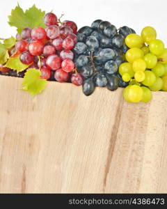 types of grapes on wood