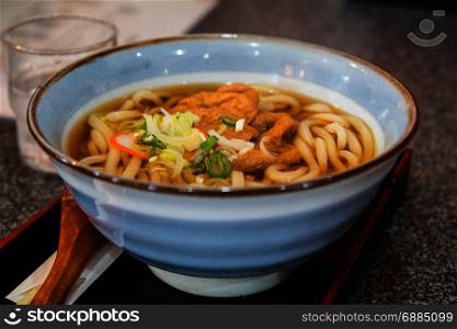 udon noodles with tofu