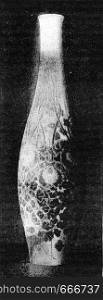 Underglaze vase, vintage engraved illustration. Industrial encyclopedia E.-O. Lami - 1875.