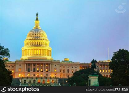 United States Capitol building in Washington, DC at sunset