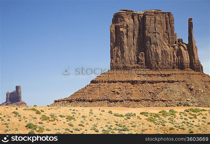 USA, Arizona, Mitten Butte at Monument Valley