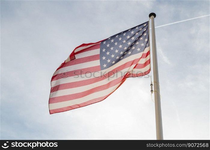 usa state america flag flying against the sky