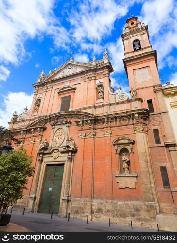 Valencia Santo Tomas church in plaza san Vicente Ferrer with fountain at Spain