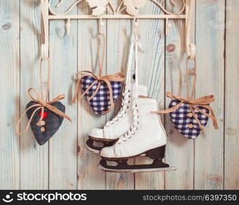 Valentine vintage decor - blue gingham hearts on the hooks. Christmas felt hearts