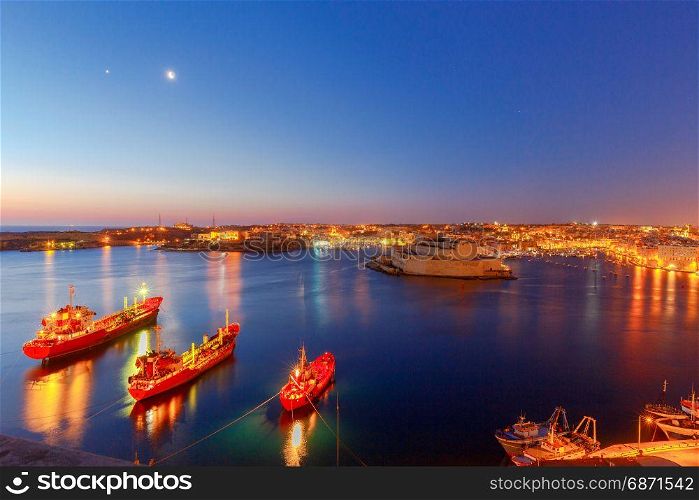 Valletta. Mediterranean harbor.. Mediterranean harbor In Valletta at dawn. Malta.