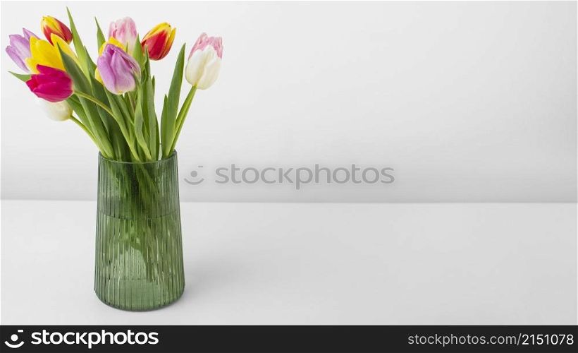 vase with tulips copy space