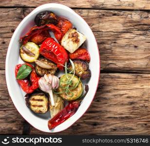 vegan grilled vegetables. appetizing grilled vegetables in fashionable baking dish