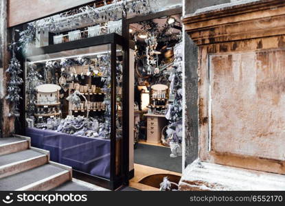 Venetian shop window with games and sovereigns