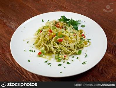 vermicelli with vegetables and pesto