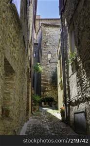 Verucchio, Rimini province, Emilia-Romagna, Italy: old typical street