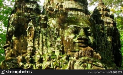 Angkor faces time lapse loop