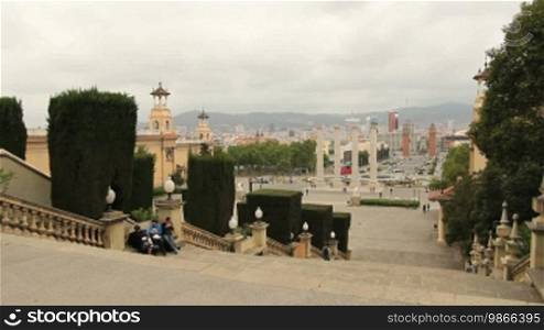 Blick auf die Quatre Columnes am Montjuic in Barcelona