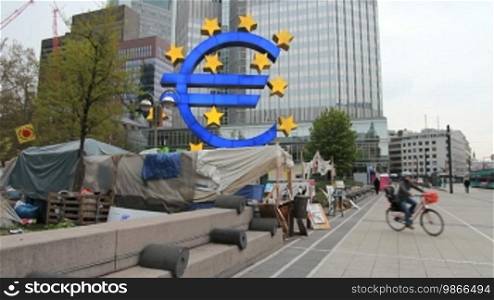 Großplastik vor der Europäischen Zentralbank