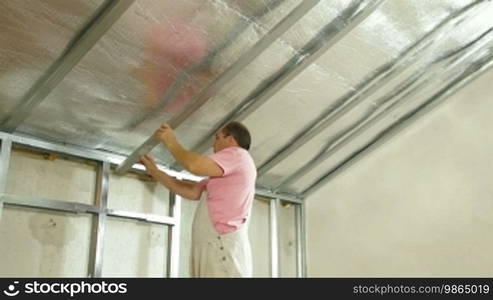 Installation of gypsum plasterboard ceilings