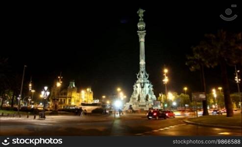 Kolumbus Statue in Barcelona, at night.