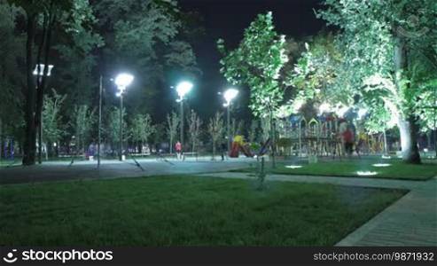 Time lapse. Night streets of Dnepropetrovsk. Playground.
