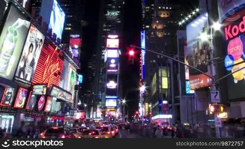 Times Square New York Zoom Out