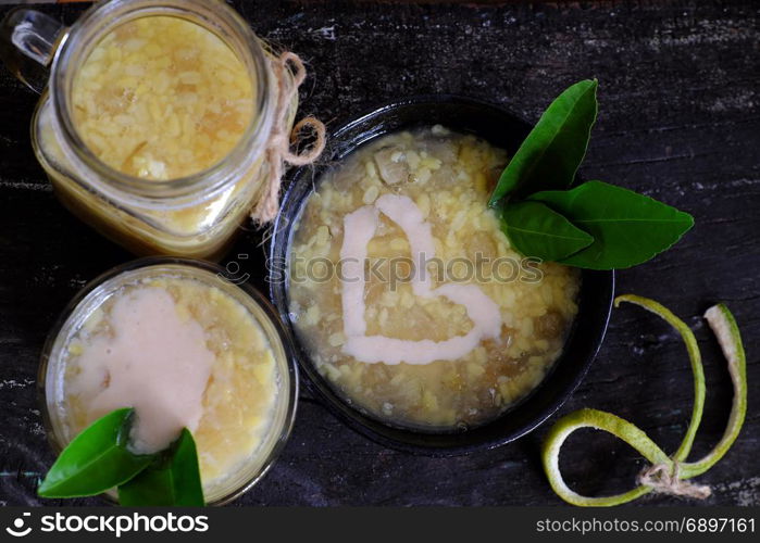 Vietnamese food for dessert, che buoi or grapefruit sweet gruel, a popular sweet soup make from grape fruit slivered rind with green bean, coconut milk and sugar