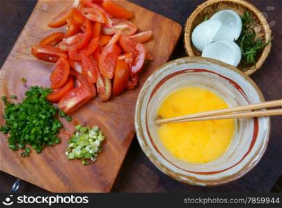 Vietnamese food, tomato saute egg, popular Vietnam food in Viet Nam meal, ingredient as egg, tomato, season with scallion, pepper, verry nutrition, cheap dish, for diet or vegeterian, anti cancer