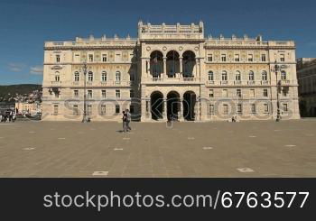 View in Piazza Unita d&acute;Italia