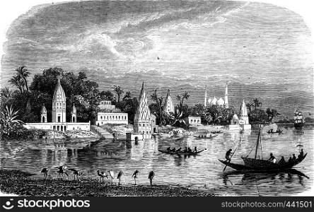 View of Benares, vintage engraved illustration. Journal des Voyage, Travel Journal, (1880-81).