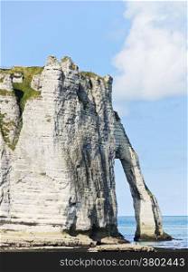 view of cape with arch on english channel beach of Eretrat cote d&rsquo;albatre, France