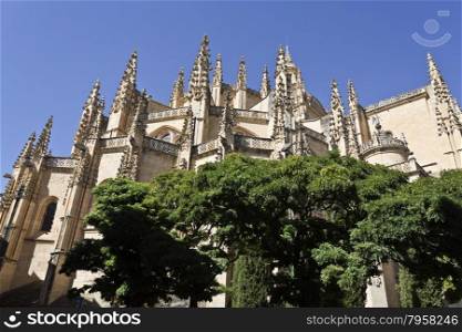 View of the Cathedral of Segovia, the Roman Catholic church built between 1525-1577 in a late Gothic style, Segovia, Spain.