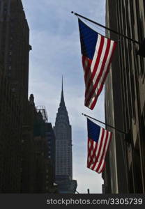 view of the famous Empire State Buildung in NYC