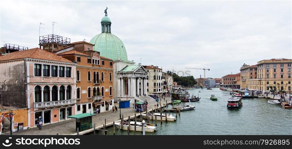 View of the Grand Canal from the Bridge of the Scalzi towards the Church of San Simeone Piccolo