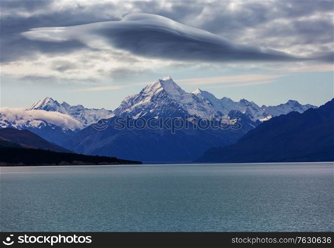 View of the majestic Aoraki Mount Cook, New Zealand