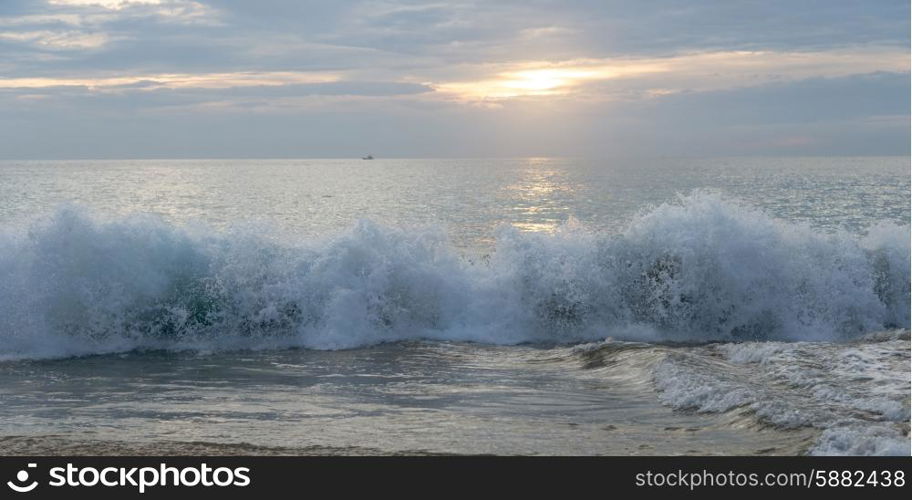 View of waves breaking on beach, Zihuatanejo, Guerrero, Mexico