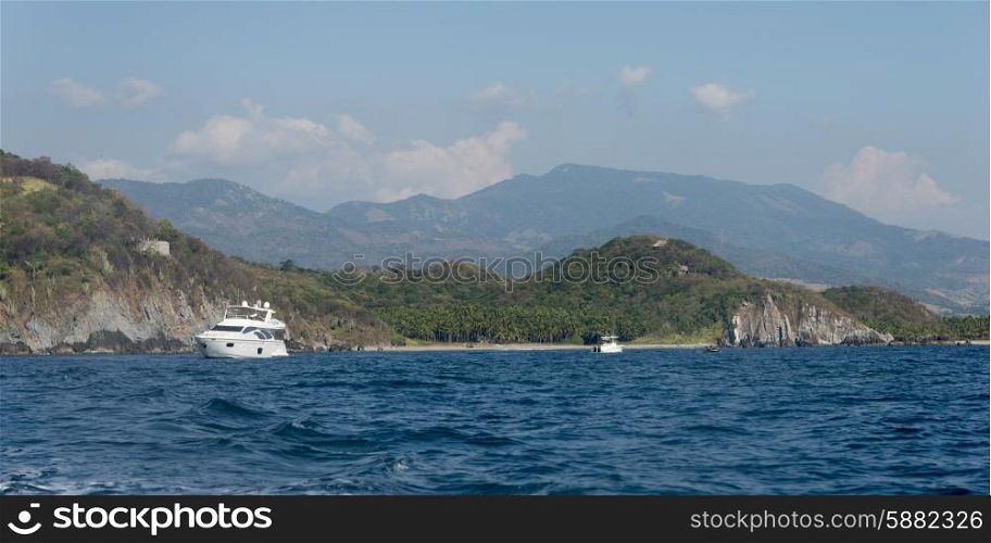 View of yachts along coast, Zihuatanejo, Guerrero, Mexico