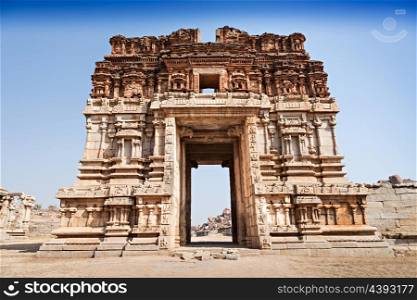 Vijayanagara hindu temple and ruins, Hampi, India