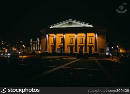 Vilnius, Lithuania: the Town Hall, Lithuanian Vilniaus rotuse at night time