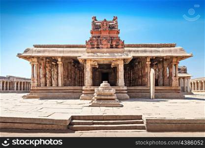 Virupaksha hindu temple and ruins, Hampi, India